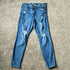 Old Navy Rockstar Super Skinny Jeans